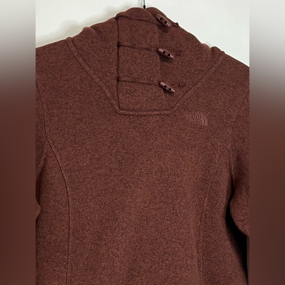 The North Face Crescent Pullover Toggle Buttons W… - image 4